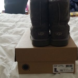 Kids Grey Ugg Boots